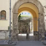 Palazzo Spasiano - Center Affittacamere 4*