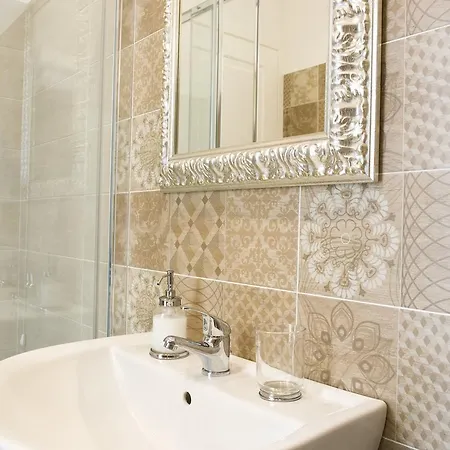 Palazzo Spasiano - Center Gasthof Sorrent