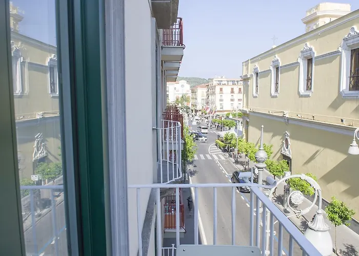 Palazzo Spasiano - Center Guest house Sorrento