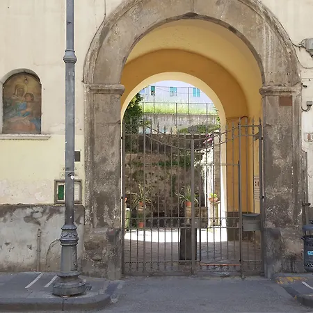 Palazzo Spasiano - Center Pensión 4*