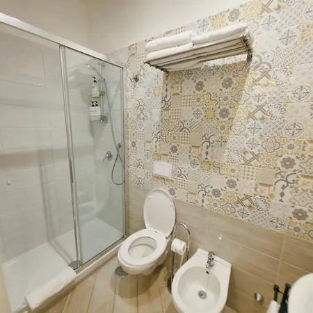 Maison d'hôtes Palazzo Spasiano - Center 4*