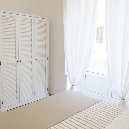 Palazzo Spasiano - Center ゲストハウス