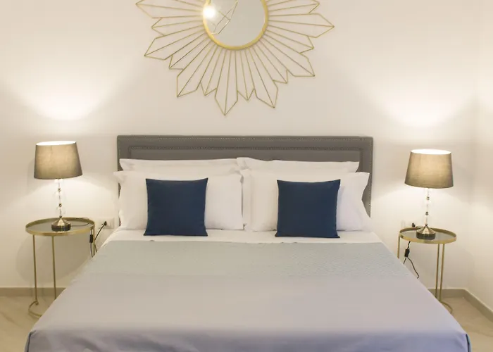 Palazzo Spasiano - Center Πανσιόν 4*