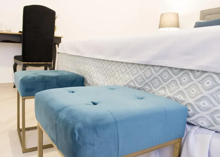 Konukevi Palazzo Spasiano - Center 4*