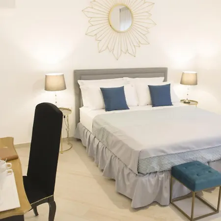 Palazzo Spasiano - Center بيت ضيافة سورينتو