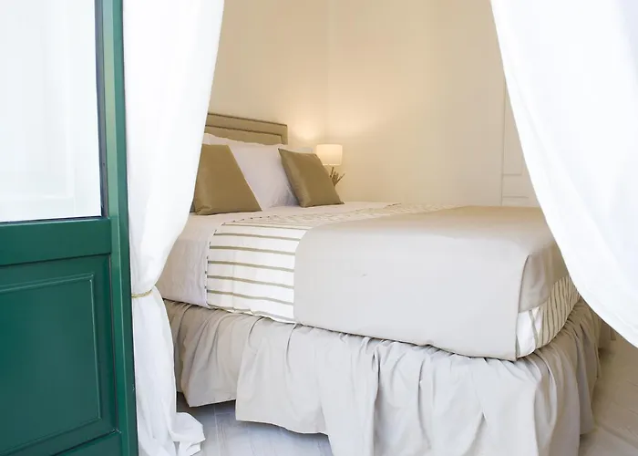 Palazzo Spasiano - Center 4* Сорренто